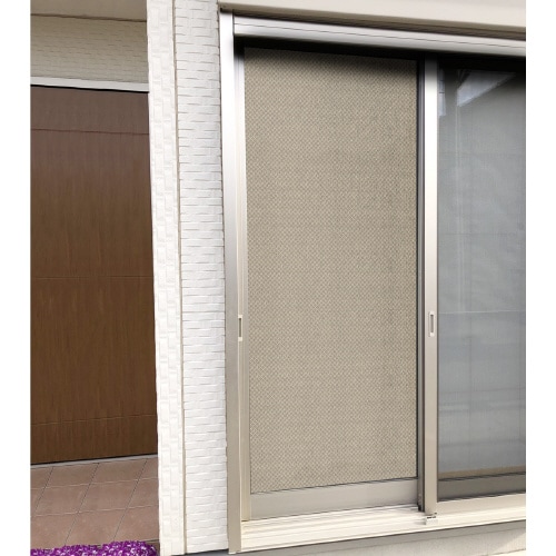 窓に貼る日除け名人