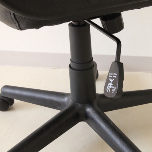 肘付ガス圧チェア マドックス