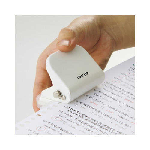 ルーズリーフパンチ