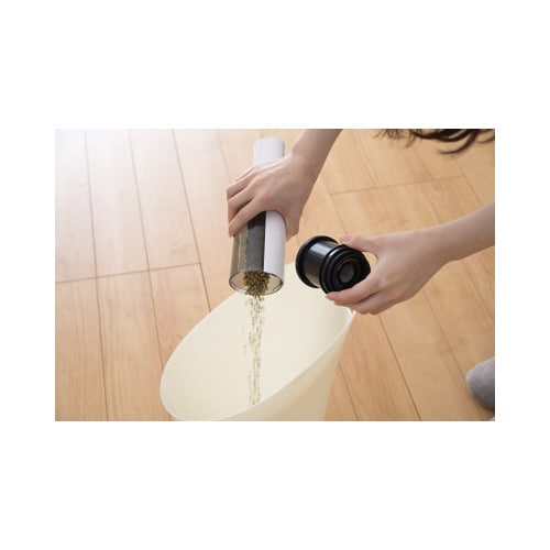 軽量コードレススティッククリーナー