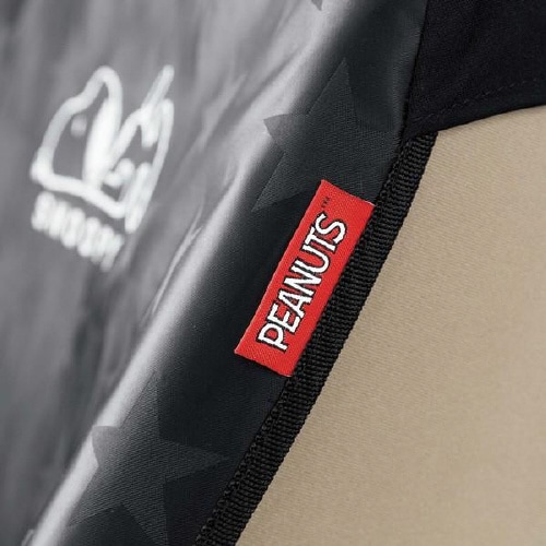 シートカバースヌーピースター取付簡単・防水・丸洗い