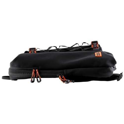 バイク用モトバックパック メットイン 容量28L