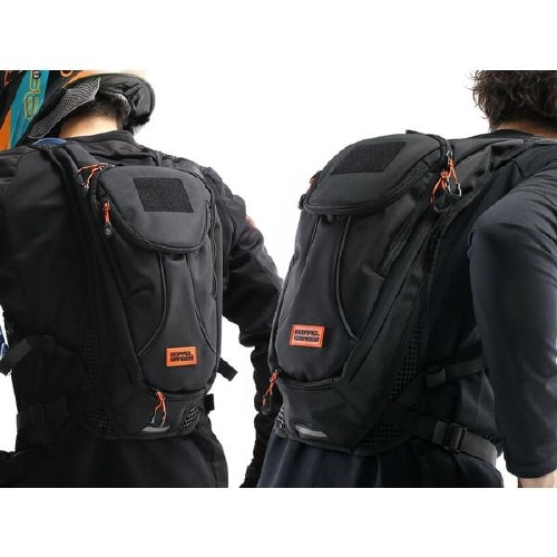 軽量&スリム ナローバックパック ブラック