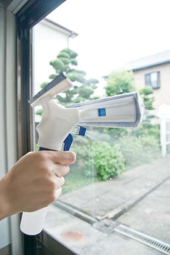 スプレーガラスワイパー