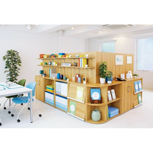 パネル付き木製収納 コーナー