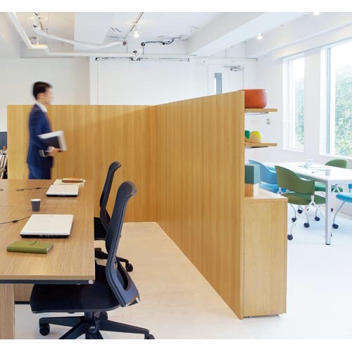 パネル付き木製収納 コーナー