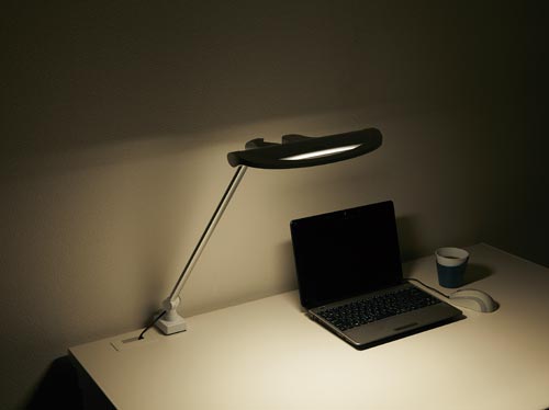LEDデスクライト クランプ式 LE−H831W