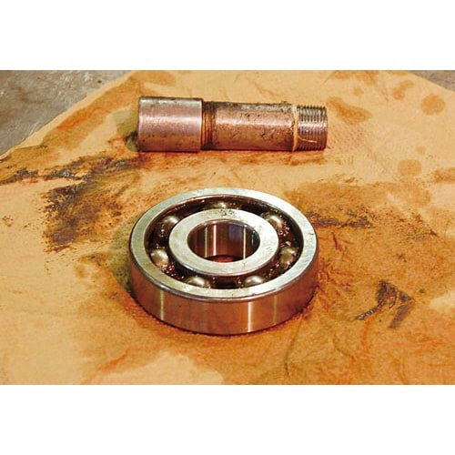 キムタオルホワイト 4つ折り 50枚入