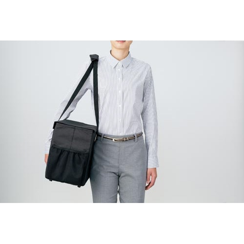 外出に使えるミーティングバッグラージ黒×薄茶10個