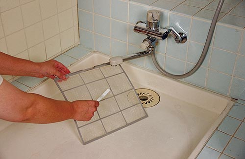 空気清浄機・エアコンブラシ