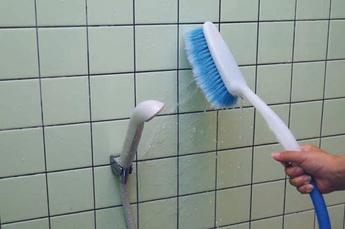 通水ブラシ ハンディ