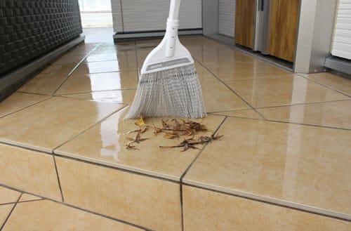 ユースフル 濡れた場所も掃けるほうきS