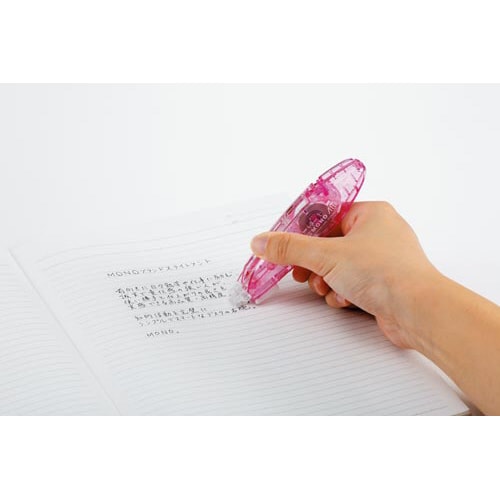 修正テープ モノエアーペン型詰替式 5mm幅ピンク