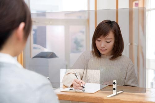 飛沫防止透明パネル 窓つき W900×H600mm