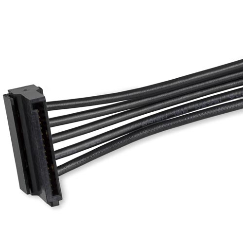 シリアルATA(SATA)電源4分岐ケーブル