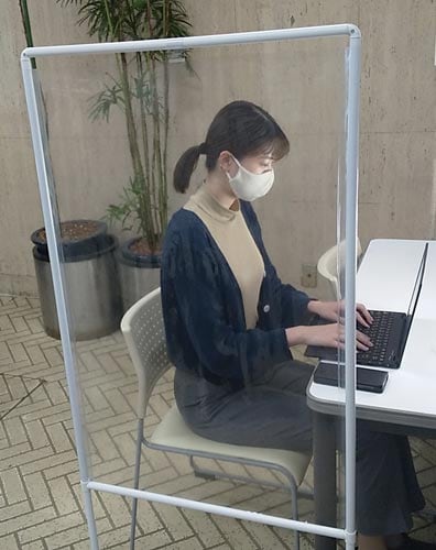 抗菌・抗ウイルスパーテーション透明 SIAA認証