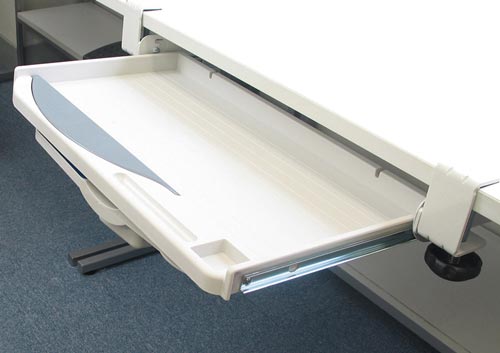 クランプ式キーボードトレイ