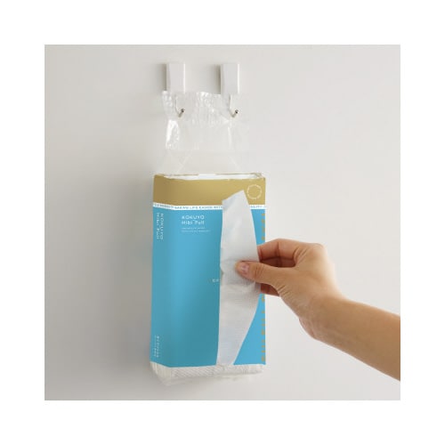 吊り下げられるペーパータオル2枚重ね100組×60