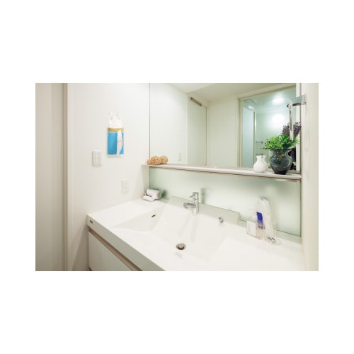 吊り下げられるペーパータオル2枚重ね100組×60