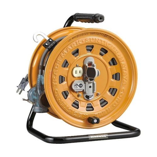 逆配電型コードリール