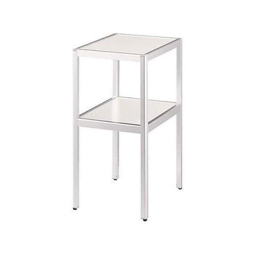 �R�[�i�[�e�[�u��