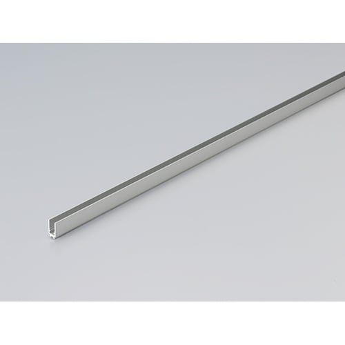 �A���~���[��