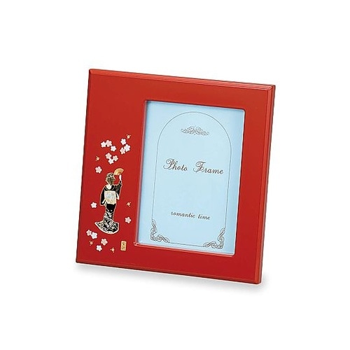 �t�H�g�t���[��