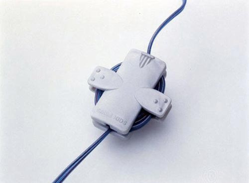 旭電機化成 からまないイヤホンホルダー 約幅39×奥行39×高さ 旭電機化成 からまないイヤホンホルダー 約幅39×奥行39×高さ
