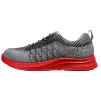 �v���e�N�e�B�u�@�X�j�[�J�[