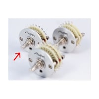 �ؑփX�C�b�`�a�^�C�v�@�Q�R�ړ_�P��H