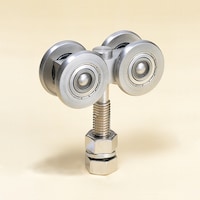 ���{�V�@���ԃx�A�����O���i�X�e�����X���j�@�R��