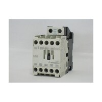 �r�|�s�P�Q�@�`�b�Q�O�O�u�@�d���ڐG��