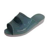 �j���[���[�h�@�l�@�U���i�Q�R�D�O�|�Q�R