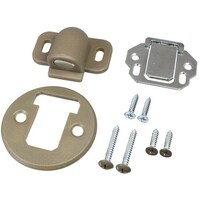 �V�Q�U�U�V�@�}�O�l�˓���A���o�[�@�P��