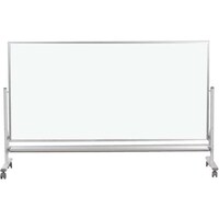 �n��@��ʒu�����ʃz�[���[�z���C�g���n�{�[�h