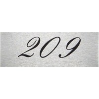 ���@�e�[�u���i���o�[�@�Q�O�X�@�A���~