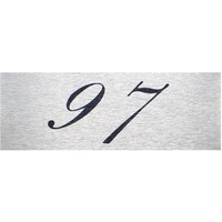 ���@�e�[�u���i���o�[�@�X�V�@�A���~