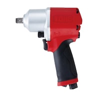 �G�A�[�C���p�N�g�����`