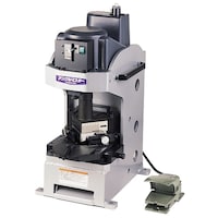 �A���O���}�X�^�[�Q