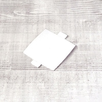 �g���[�����@�z���C�g�J�N�S�f�T�O�O�~�P�O