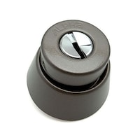 ���ւ̎�֗p�V�����_�[�@�e�a���b�N�@�u�����Y�@�X�j�g�T�O�|�P�P�Q�T�R