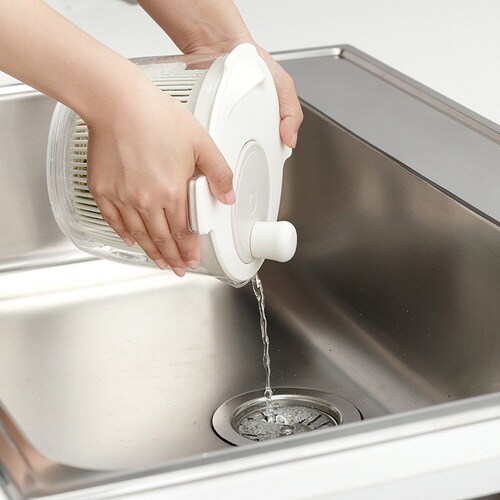 ���x�����X�^�@�T���_�X�s�i�[