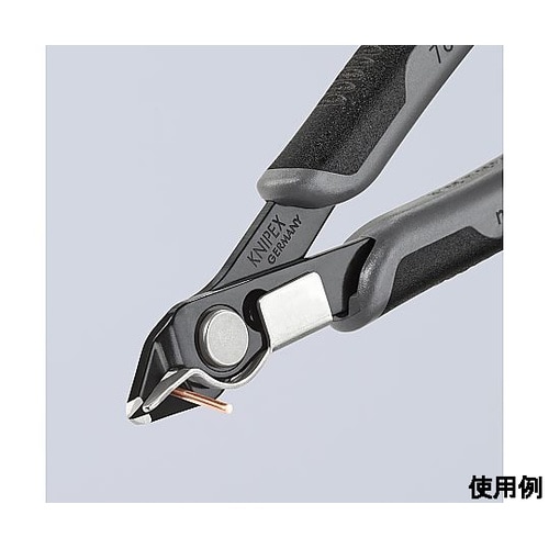 �P�Q�T�����@�����p�j�b�p�[