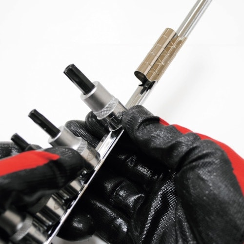 AXgv_Nc@`o@\Pbgz_[@R^W