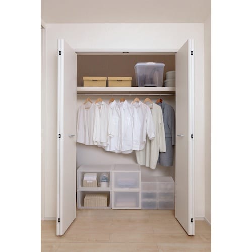 hqhr@POURXO@i{[[P[XQZb