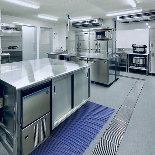 b`q|anx@XmR@SXmR}bg@ST~V