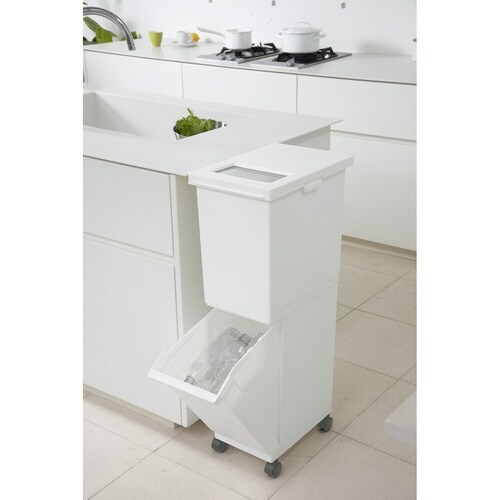 S~@TTk@Qi@j[h@Sʁ@zCg