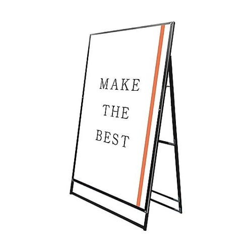 �u���b�N�|�X�^�[�p�X�^���h�Ŕ�