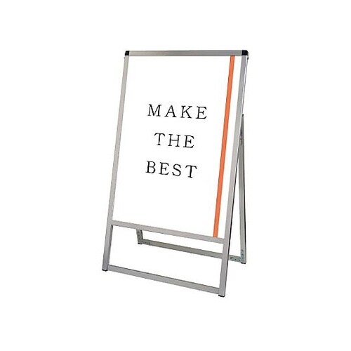 �o���E�X�X�^���h�Ŕ�