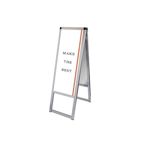 �o���E�X�X�^���h�Ŕ�